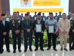 Wali Kota Tidore Dapat Penghargaan dari Polda Malut 