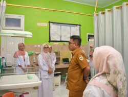 Pastikan Pelayanan Dasar Masyarakat Optimal, Wawali Tidore Sidak di Beberapa OPD 