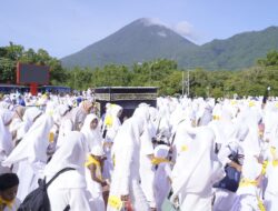 Ribuan Peserta Didik di Tidore Ikuti Manasik Haji 