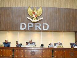 Wali Kota Dengarkan Pandangan Umum Fraksi 