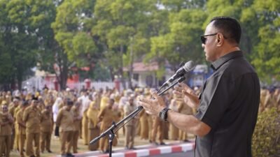 Pimpin Apel Gabungan, Wali Kota Tidore Tegaskan ASN Wajib Jadi Contoh Pembatasan Aktivitas Jumat 
